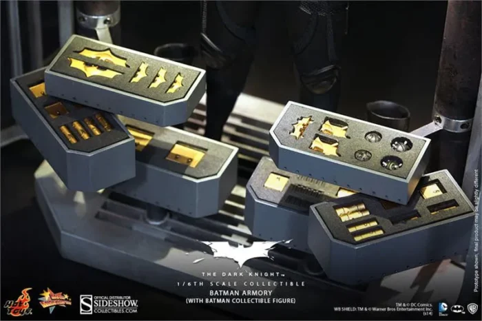 Batman Armory With Alfred And Bruce Figure Set - Görsel 10