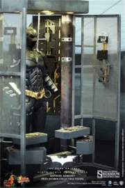 Batman Armory With Alfred And Bruce Figure Set - Görsel 8