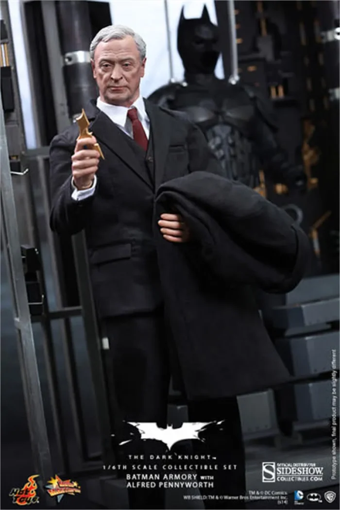 Batman Armory With Alfred And Bruce Figure Set - Görsel 21
