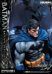 DC Comics: Batman Hush - Deluxe Batcave Batman Statue Bonus Version - Görsel 4