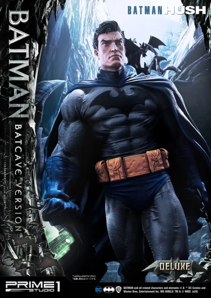 DC Comics: Batman Hush - Deluxe Batcave Batman Statue Bonus Version - Görsel 5