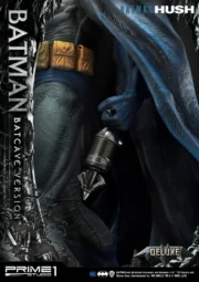 DC Comics: Batman Hush - Deluxe Batcave Batman Statue Bonus Version - Görsel 40