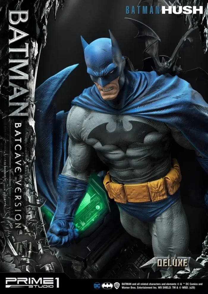DC Comics: Batman Hush - Deluxe Batcave Batman Statue Bonus Version - Görsel 15