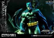 DC Comics: Batman Hush - Deluxe Batcave Batman Statue Bonus Version - Görsel 17