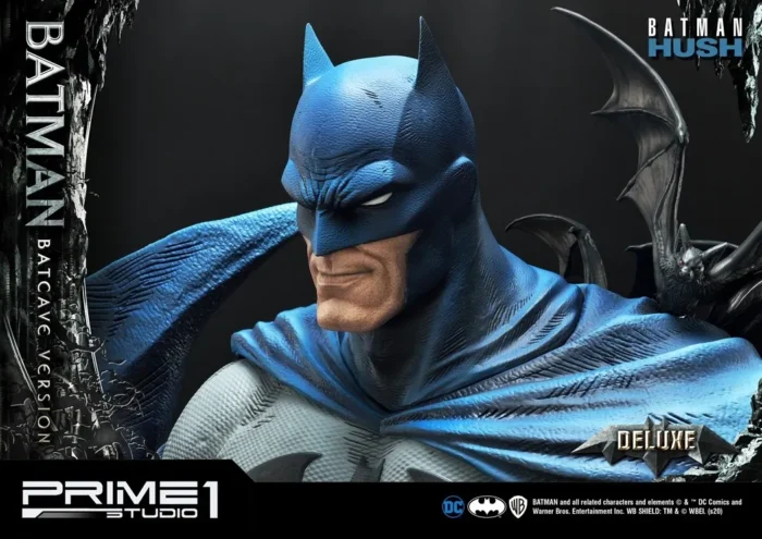 DC Comics: Batman Hush - Deluxe Batcave Batman Statue Bonus Version - Görsel 26