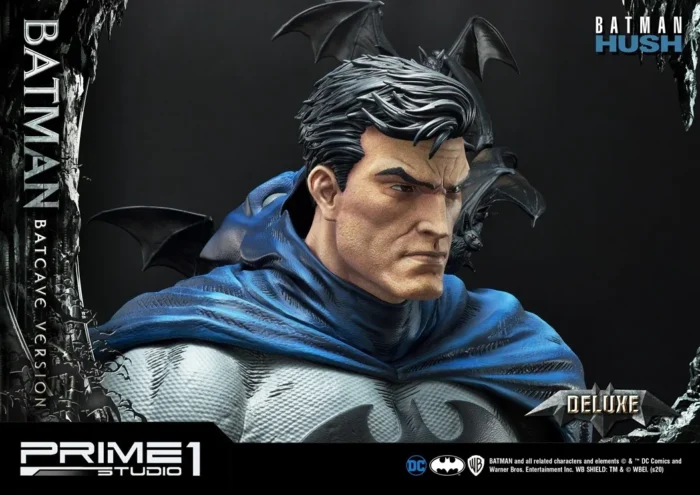 DC Comics: Batman Hush - Deluxe Batcave Batman Statue Bonus Version - Görsel 27