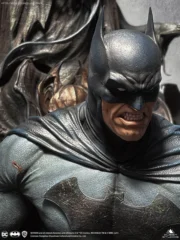 DC Comics: Dark Nights Metal - Premium Batman on Throne 1:4 Scale Statue - Görsel 3