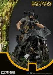 Ultimate Museum Masterline Batman (Comics) Batman Zero Year - Görsel 4